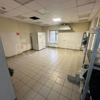Сдается Нежилое помещение, 83 м²