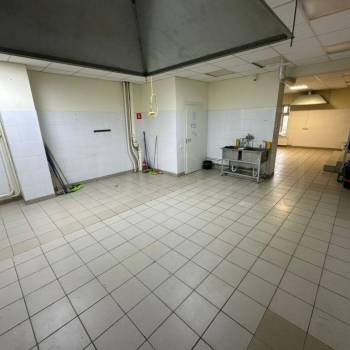 Сдается Нежилое помещение, 83 м²