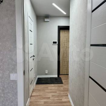 Продается 1-комнатная квартира, 51 м²