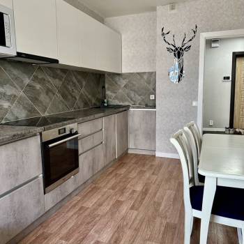 Продается 1-комнатная квартира, 51 м²