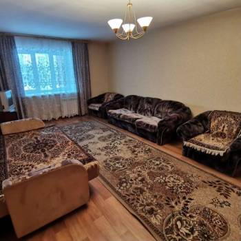 Сдается Многокомнатная квартира, 80 м²