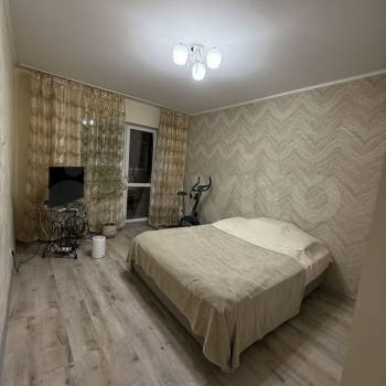 Продается 1-комнатная квартира, 44 м²