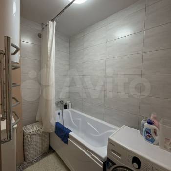 Продается 1-комнатная квартира, 44 м²