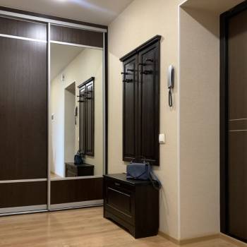 Продается 1-комнатная квартира, 44 м²