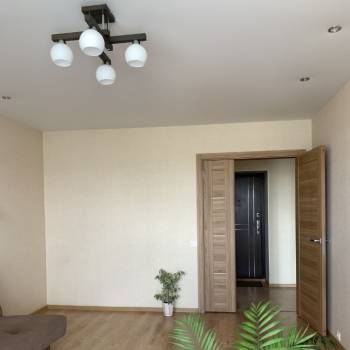Продается 1-комнатная квартира, 44 м²