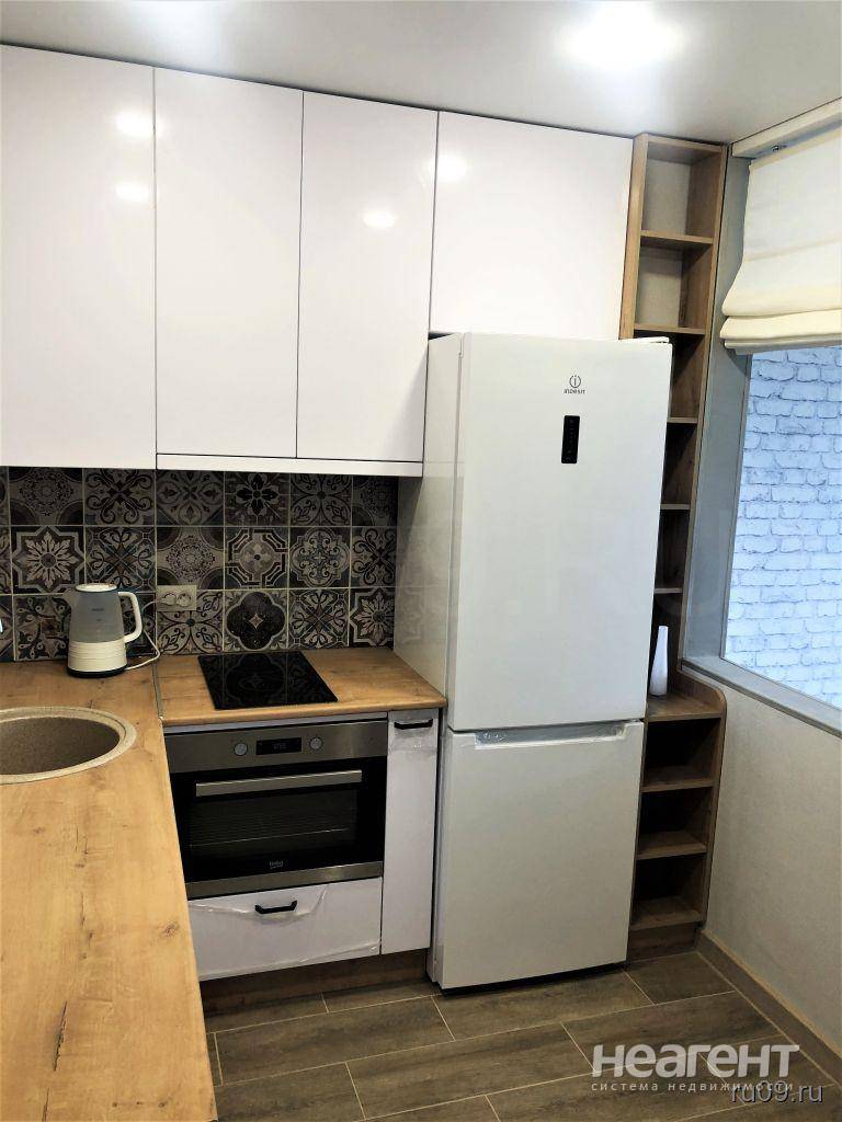 Продам студию, Черемошники, ул. Кедровая