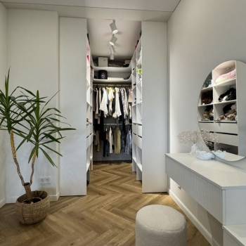 Продается 2-х комнатная квартира, 54 м²