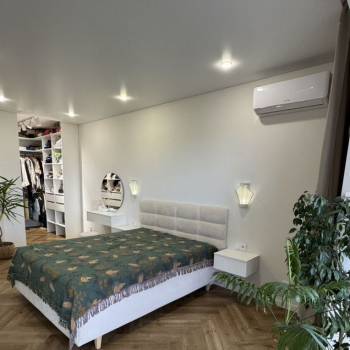 Продается 2-х комнатная квартира, 54 м²