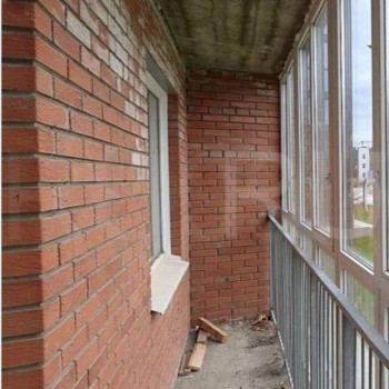 Продается 1-комнатная квартира, 42 м²