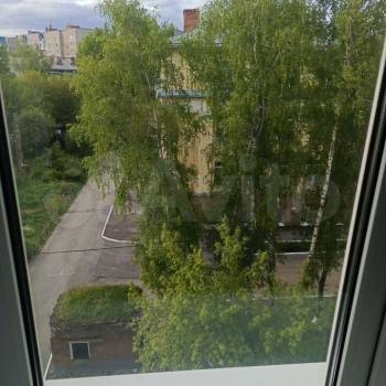 Продается 1-комнатная квартира, 37 м²