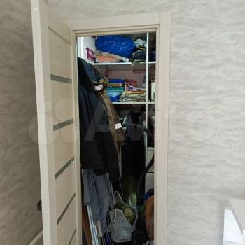 Продается 1-комнатная квартира, 37 м²