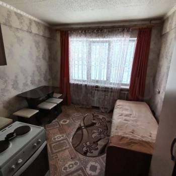 Продается 1-комнатная квартира, 14 м²