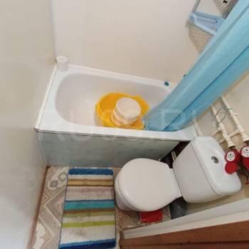 Продается 1-комнатная квартира, 14 м²