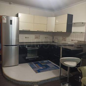 Продается 3-х комнатная квартира, 58 м²