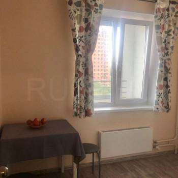 Сдается 1-комнатная квартира, 36 м²