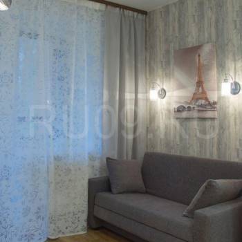 Сдается 1-комнатная квартира, 46 м²