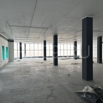 Сдается Нежилое помещение, 450 м²