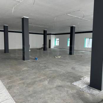 Сдается Нежилое помещение, 450 м²