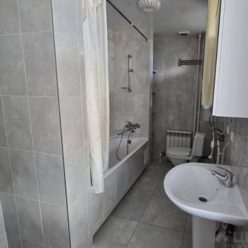 Продается 3-х комнатная квартира, 65,6 м²