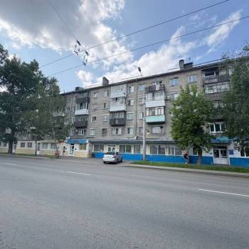 Продается Нежилое помещение, 200,6 м²