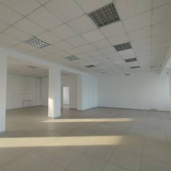 Продается Нежилое помещение, 200,6 м²