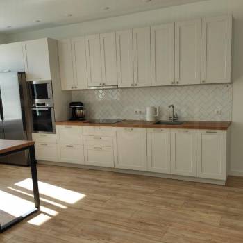 Продается Многокомнатная квартира, 105 м²