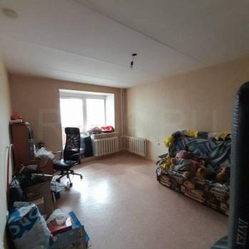 Продается 1-комнатная квартира, 41 м²