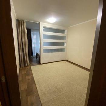 Продается 1-комнатная квартира, 45 м²