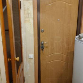 Продается 1-комнатная квартира, 12 м²