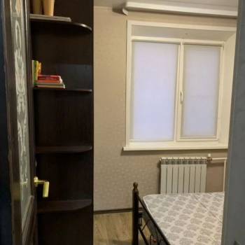 Продается 1-комнатная квартира, 40 м²