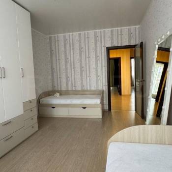 Сдается Многокомнатная квартира, 83 м²