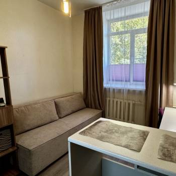 Продается 1-комнатная квартира, 18 м²