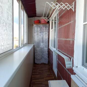 Продается 1-комнатная квартира, 37 м²