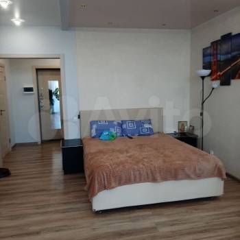 Продается 1-комнатная квартира, 66 м²