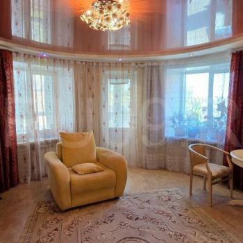 Продается 1-комнатная квартира, 45 м²