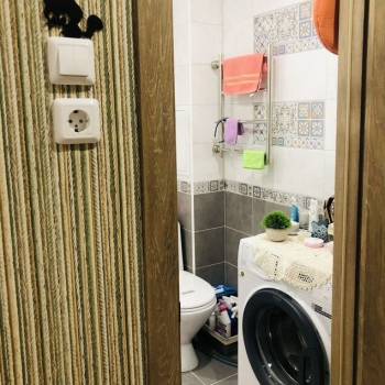 Продается 1-комнатная квартира, 35 м²