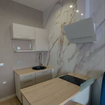 Продается 1-комнатная квартира, 30 м²