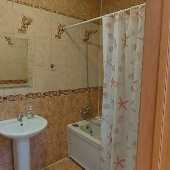 Сдается 1-комнатная квартира, 42 м²