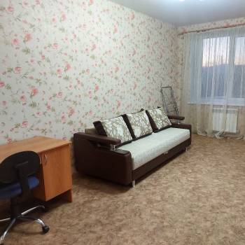 Сдается 1-комнатная квартира, 42 м²