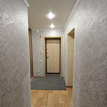 Продается 1-комнатная квартира, 36 м²