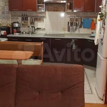 Продается Многокомнатная квартира, 97 м²