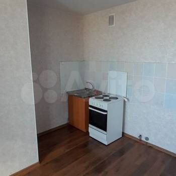 Продается 1-комнатная квартира, 54 м²
