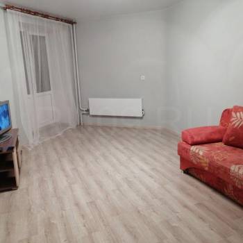 Сдается 1-комнатная квартира, 32 м²