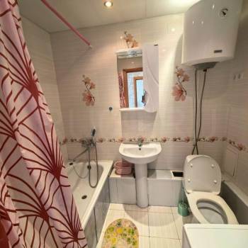 Сдается 1-комнатная квартира, 45 м²