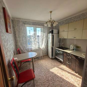 Сдается 1-комнатная квартира, 45 м²