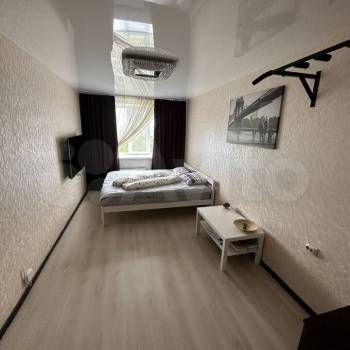 Продается 1-комнатная квартира, 36 м²