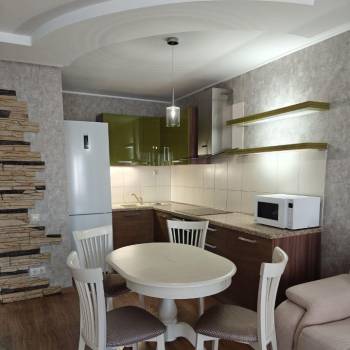 Сдается 2-х комнатная квартира, 57 м²