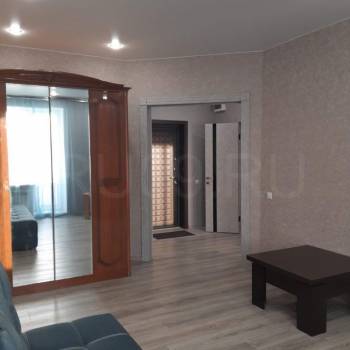 Сдается 1-комнатная квартира, 48,2 м²