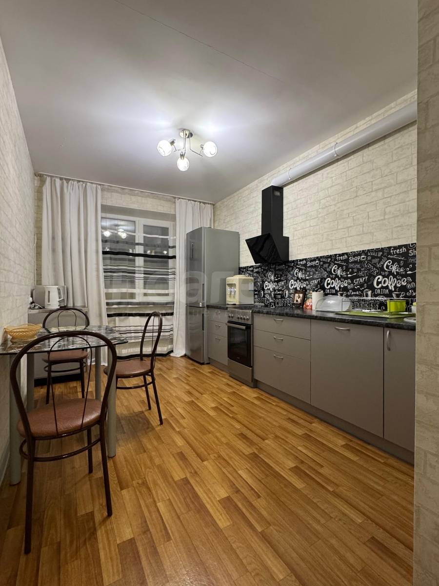 Сдам 2-х ком. квартиру, переулок Карский