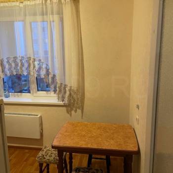 Продается 1-комнатная квартира, 34 м²